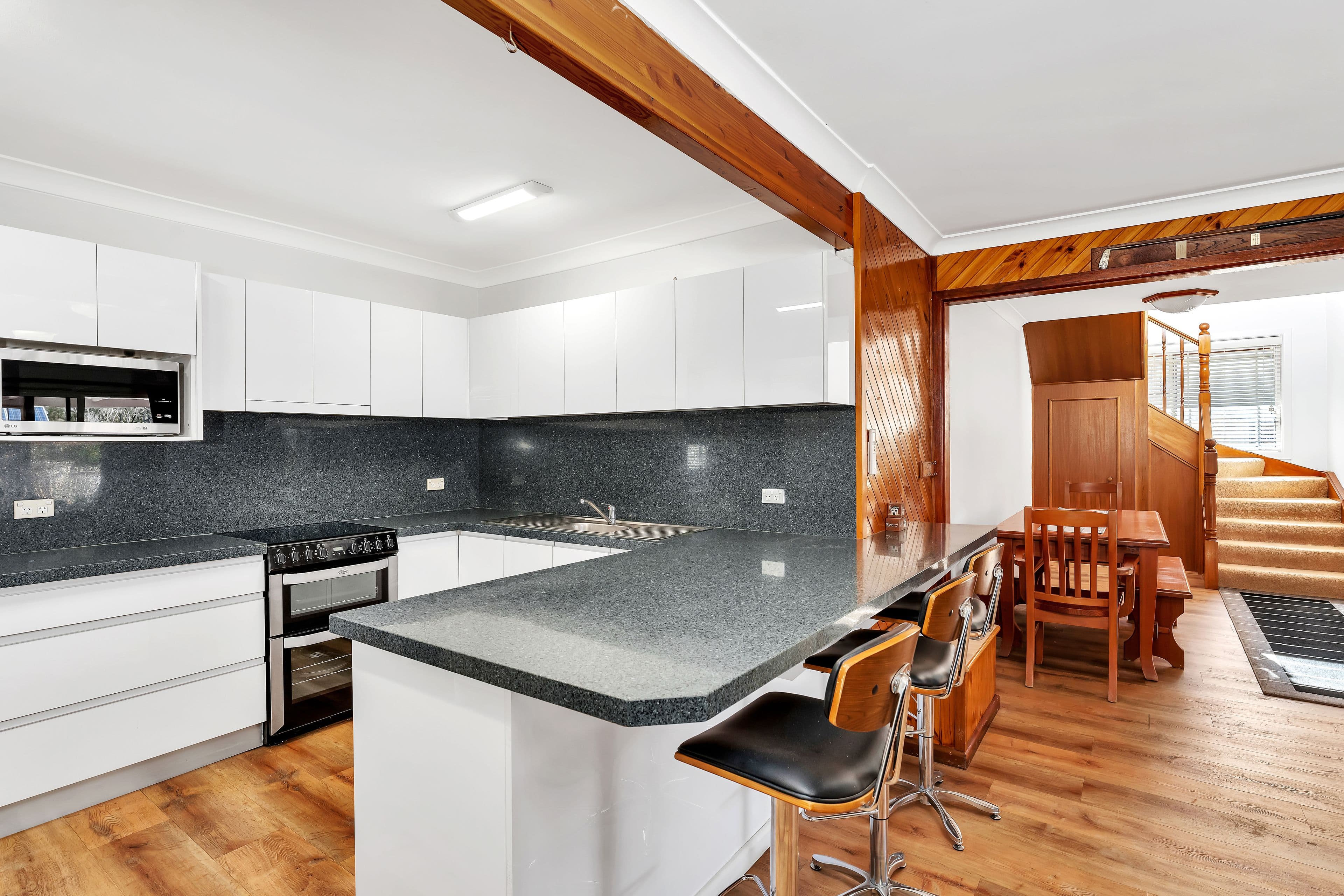 17 Tabratong Road, Helensburgh NSW 2508, Helensburgh - Thumbnail 8