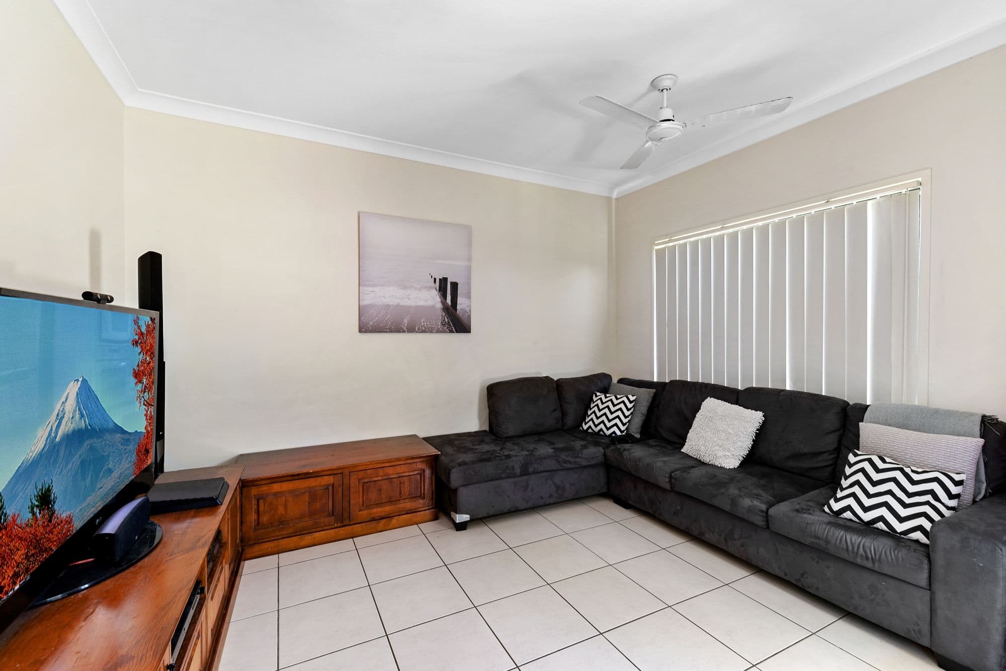 7 Cascades Street, North Lakes QLD 4509, North Lakes - Thumbnail 4