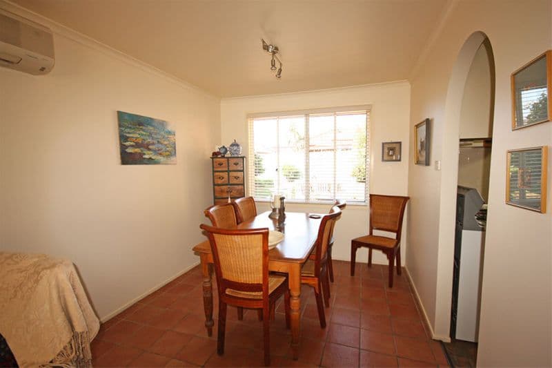60 Potoroo Avenue, ST HELENS PARK NSW 2560, St Helens Park - Thumbnail 4