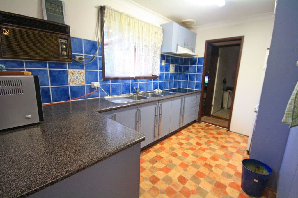 14 Hazel Place, Ingleburn NSW 2565, Ingleburn - Thumbnail 2