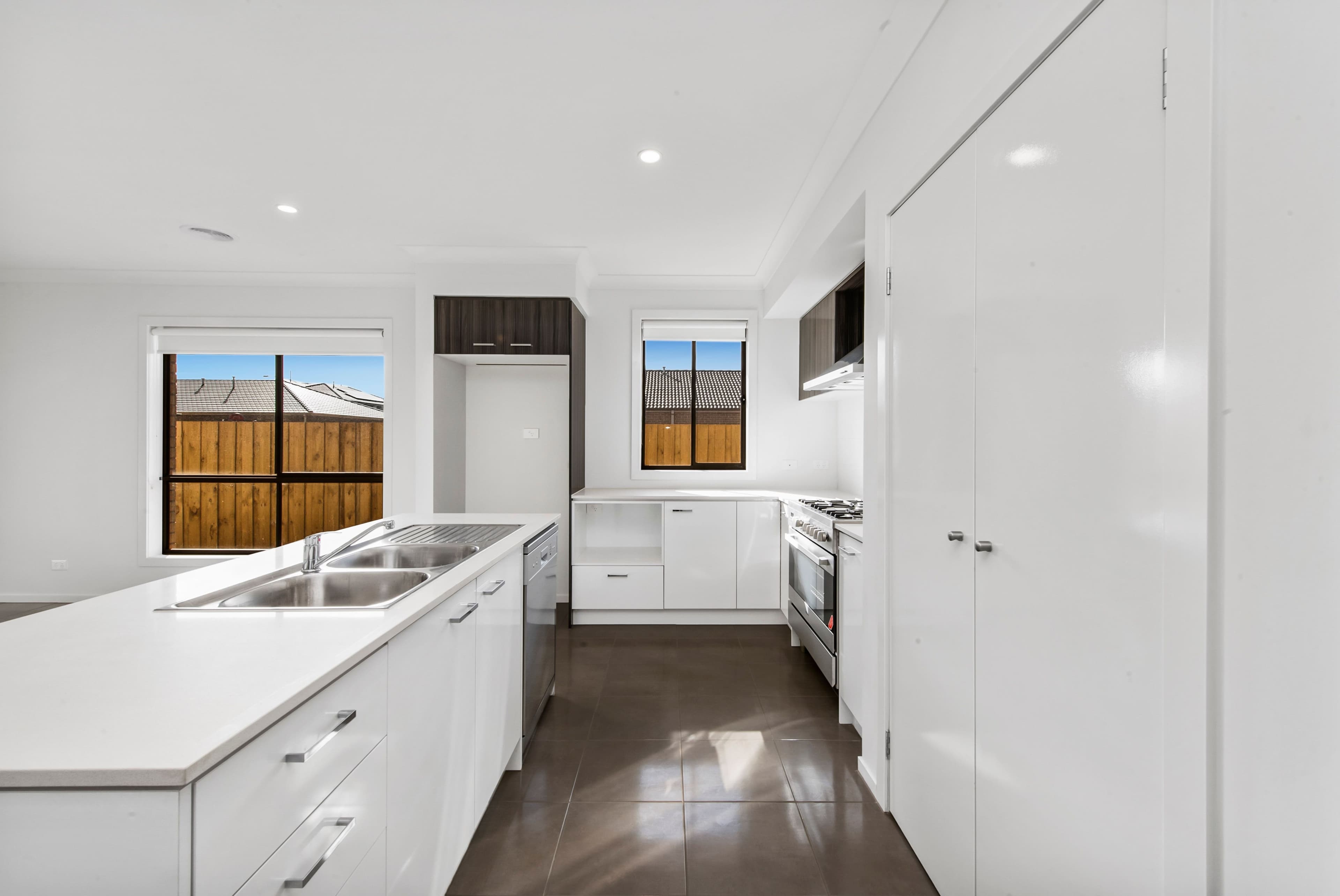 10 Beaumont Street, AINTREE VIC 3336, Aintree - Thumbnail 3