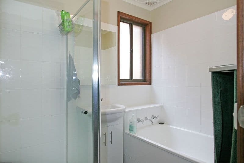 121 Cresthaven Avenue, BATEAU BAY NSW 2261, Bateau Bay - Thumbnail 5
