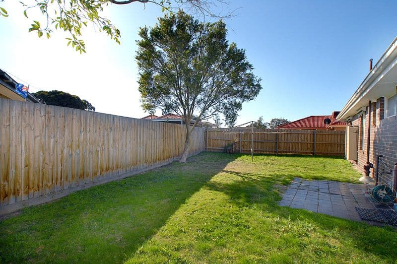 19 Arcadia Court, NOBLE PARK VIC 3174, Noble Park - Thumbnail 8
