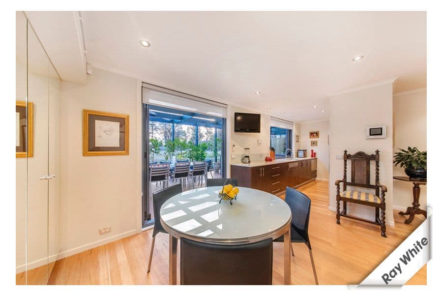 19 Schomburgk Street, YARRALUMLA ACT 2600, Yarralumla - Thumbnail 7