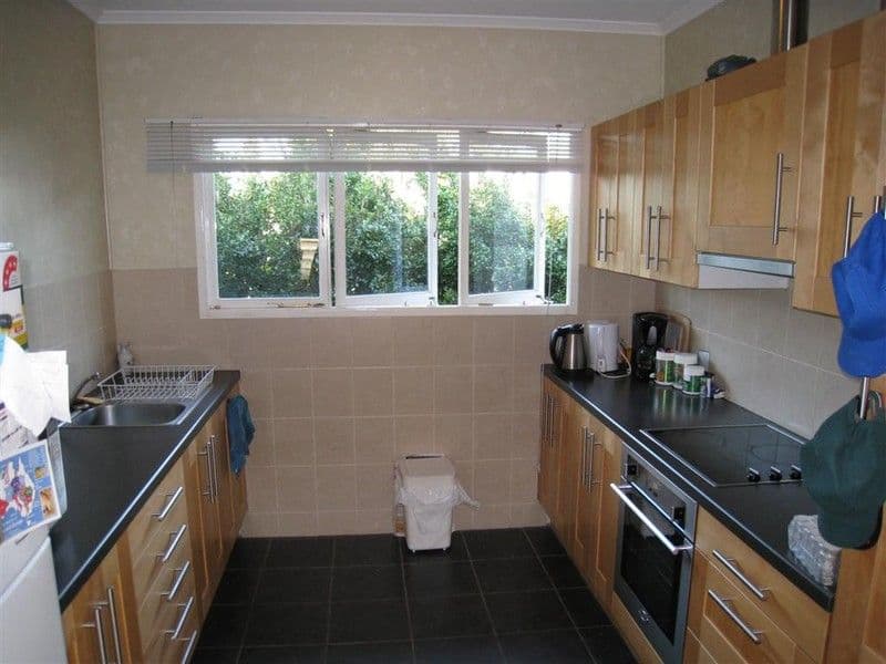 2 Everett Street, UPPER MOUNT GRAVATT QLD 4122, Upper Mount Gravatt - Thumbnail 4