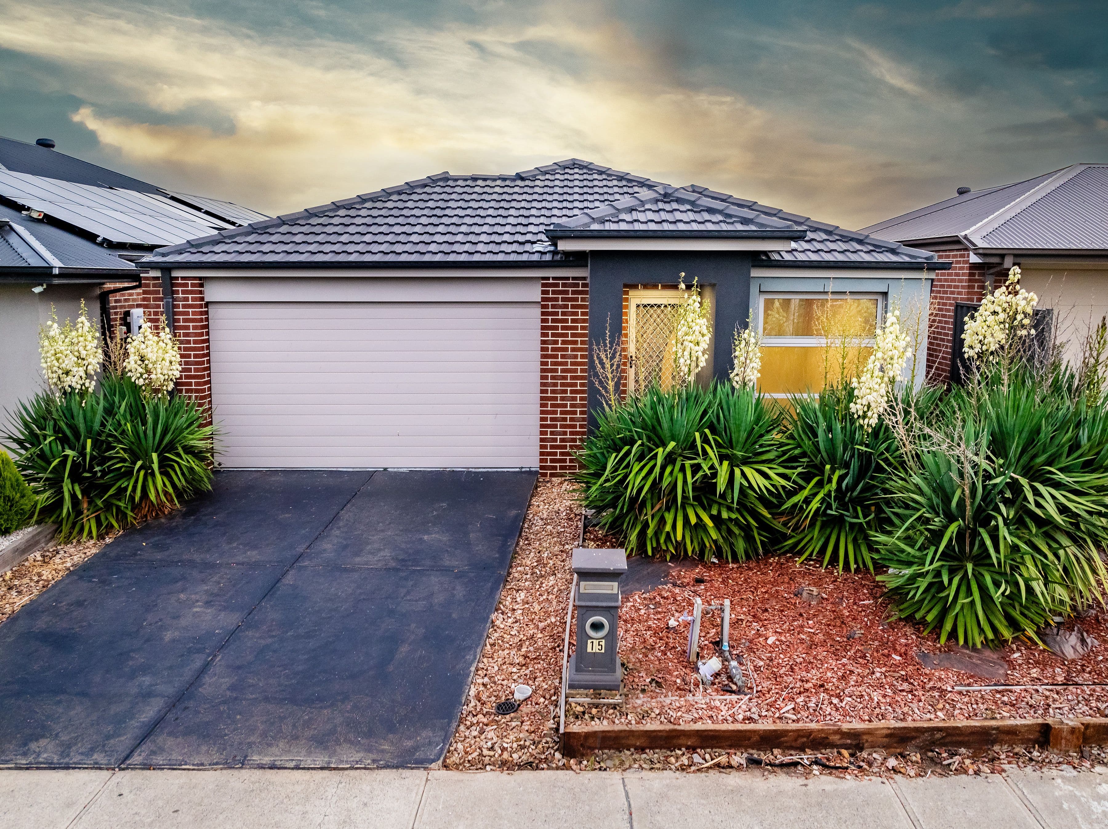 15 Langside Grove, Cranbourne East VIC 3977, Cranbourne East - Image 1