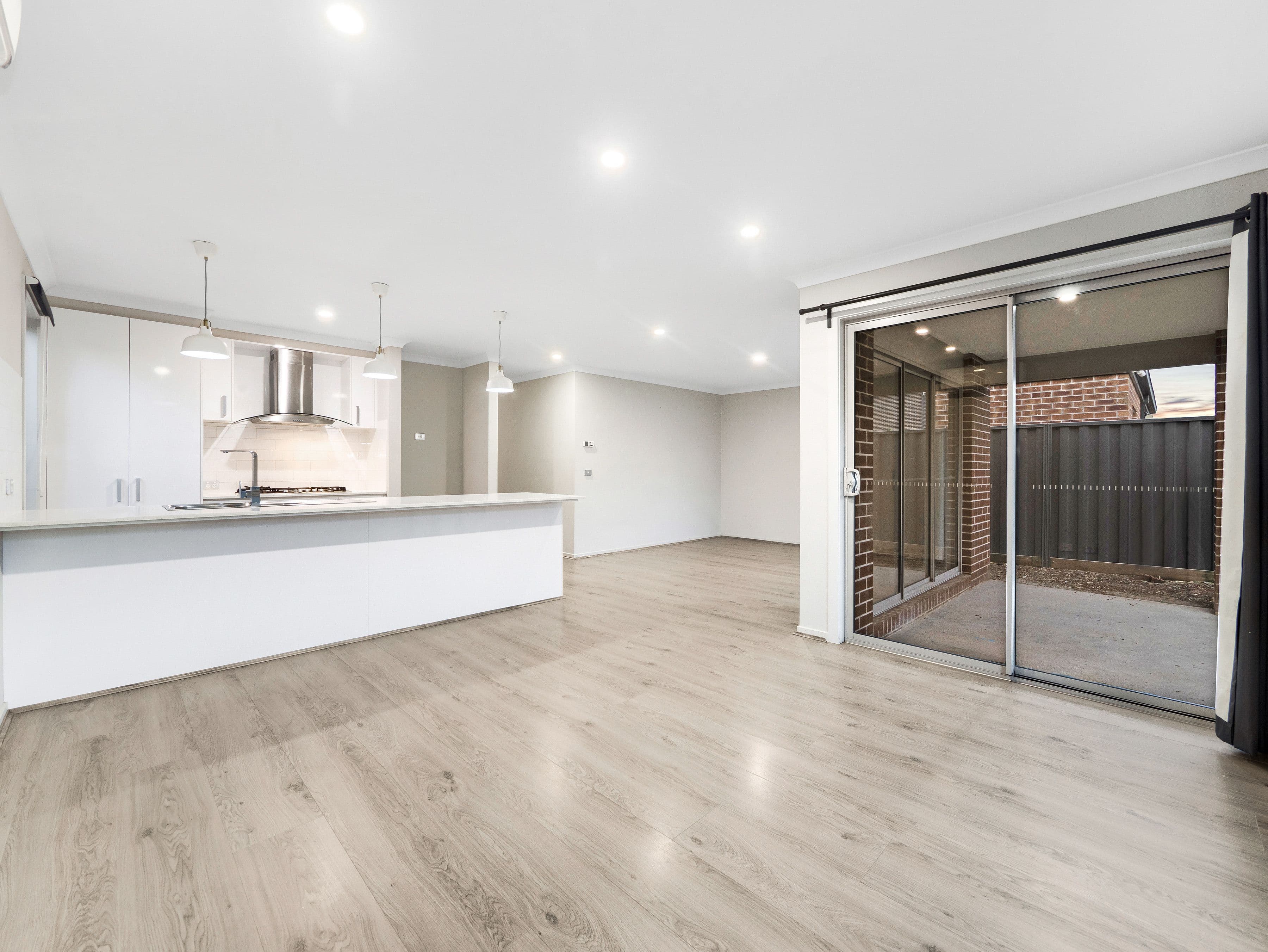15 Langside Grove, Cranbourne East VIC 3977, Cranbourne East - Thumbnail 6