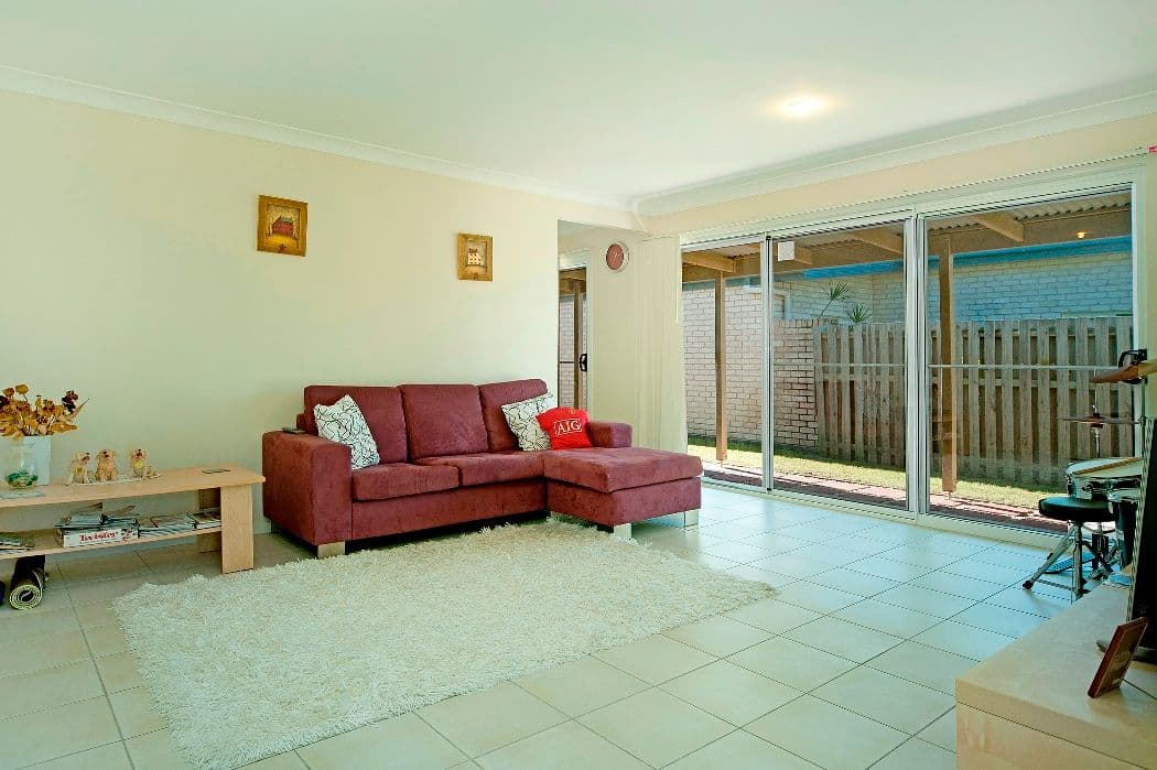 17 Norfolk Drive, Pacific Pines QLD 4211, Pacific Pines - Thumbnail 3