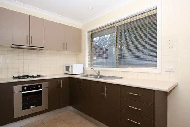 8A Newton Crescent, LALOR VIC 3075, Lalor - Thumbnail 2