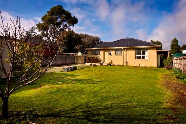 35 Allanfield Crescent, BORONIA VIC 3155, Boronia - Thumbnail 4