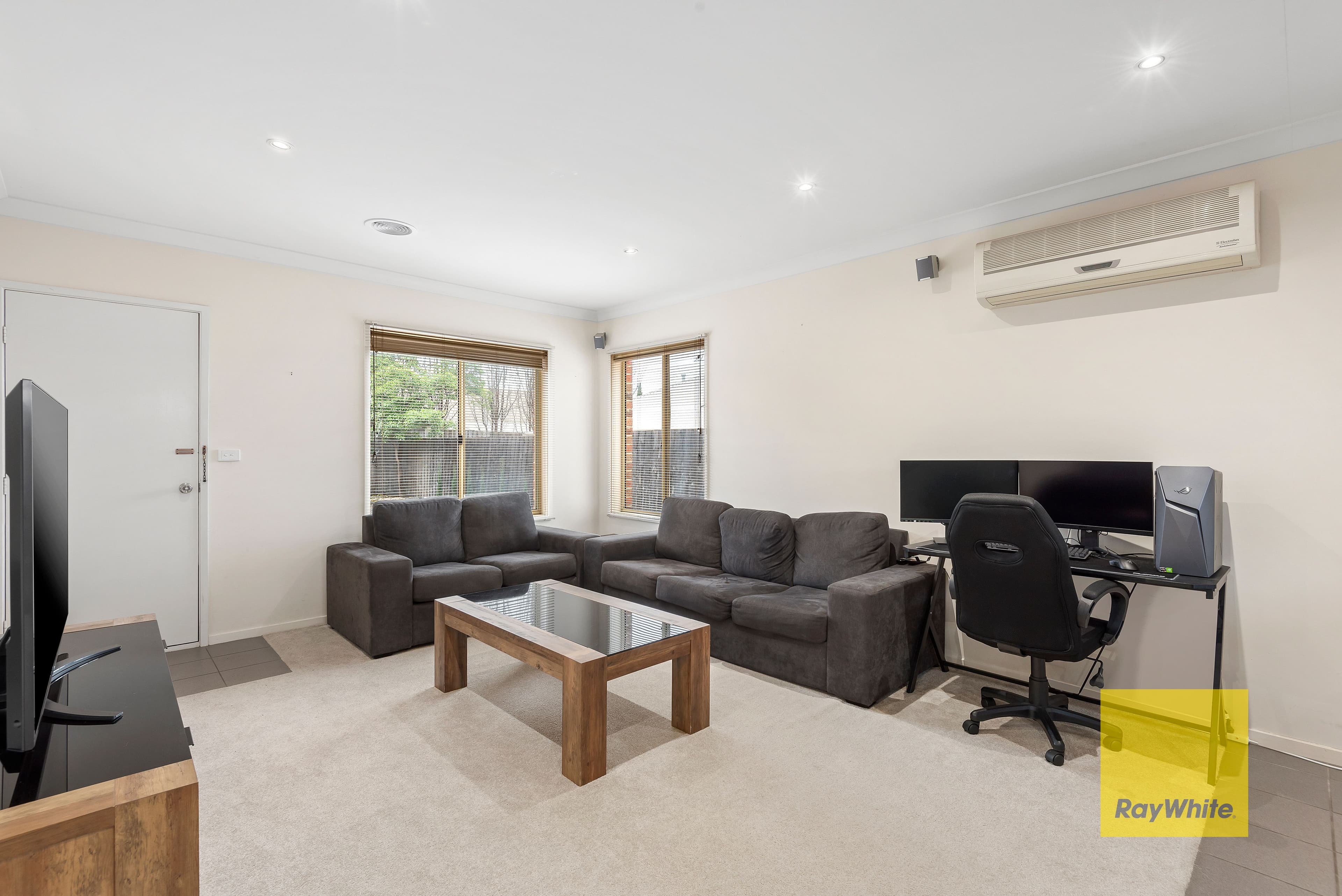 15 Arbour Grove, Belmont VIC 3216, Belmont - Thumbnail 2