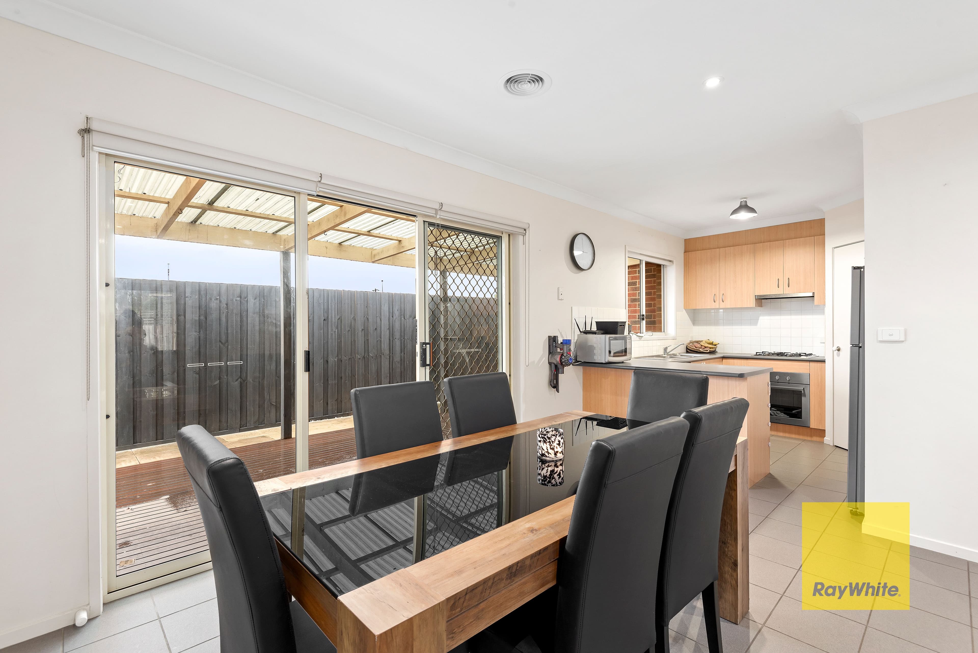 15 Arbour Grove, Belmont VIC 3216, Belmont - Thumbnail 3