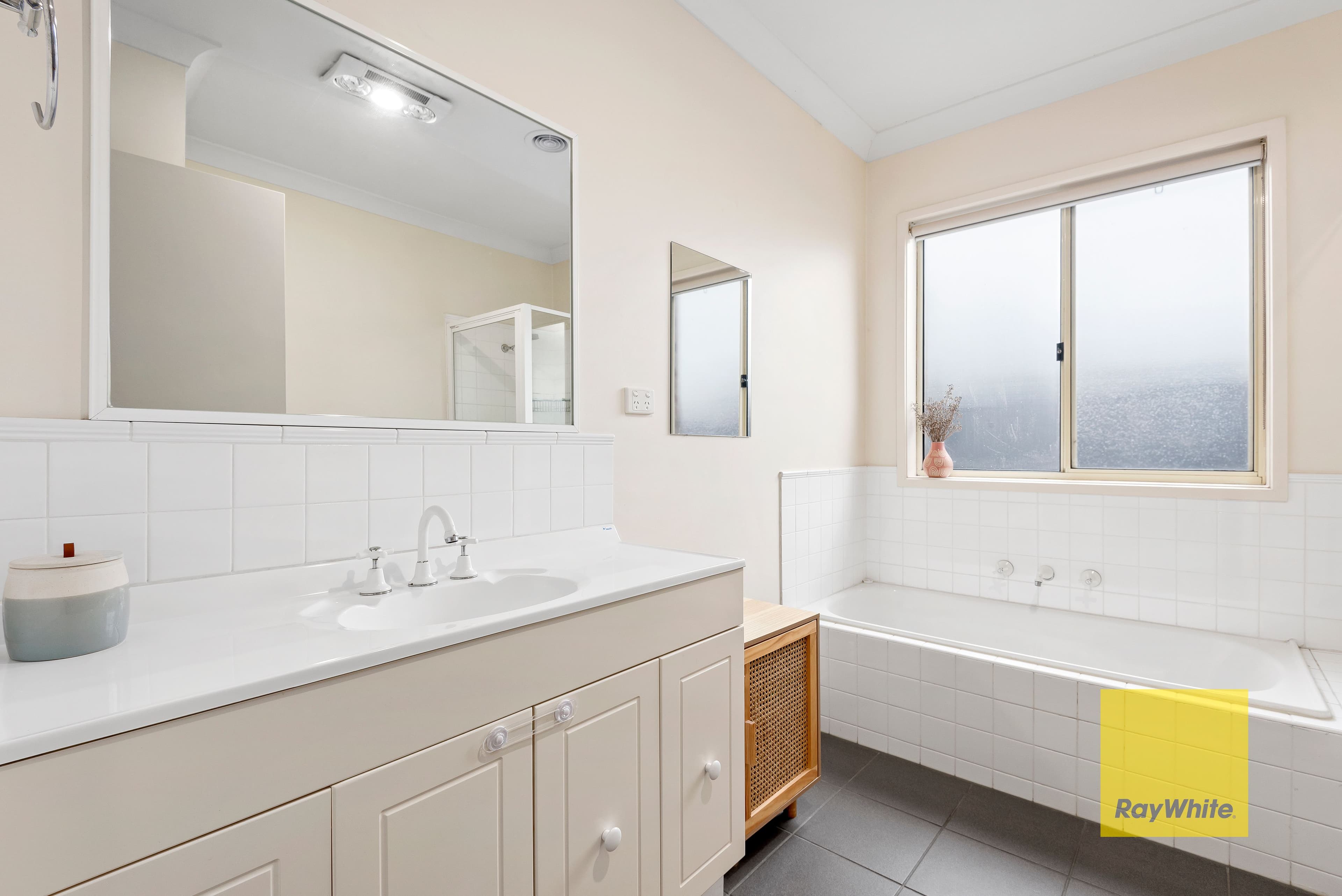 15 Arbour Grove, Belmont VIC 3216, Belmont - Thumbnail 5