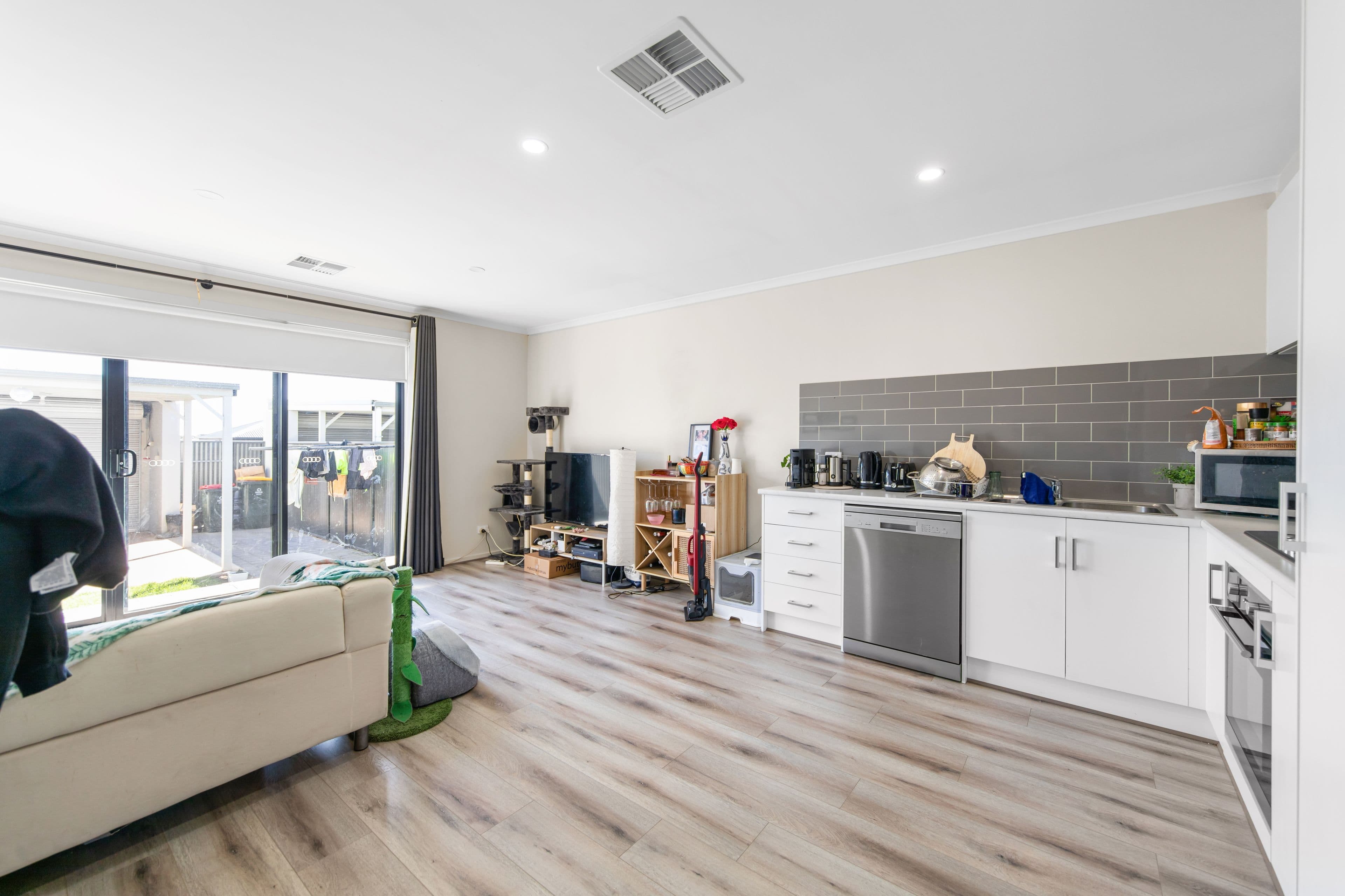 43 Pedlar Close, Blakeview SA 5114, Blakeview - Thumbnail 3