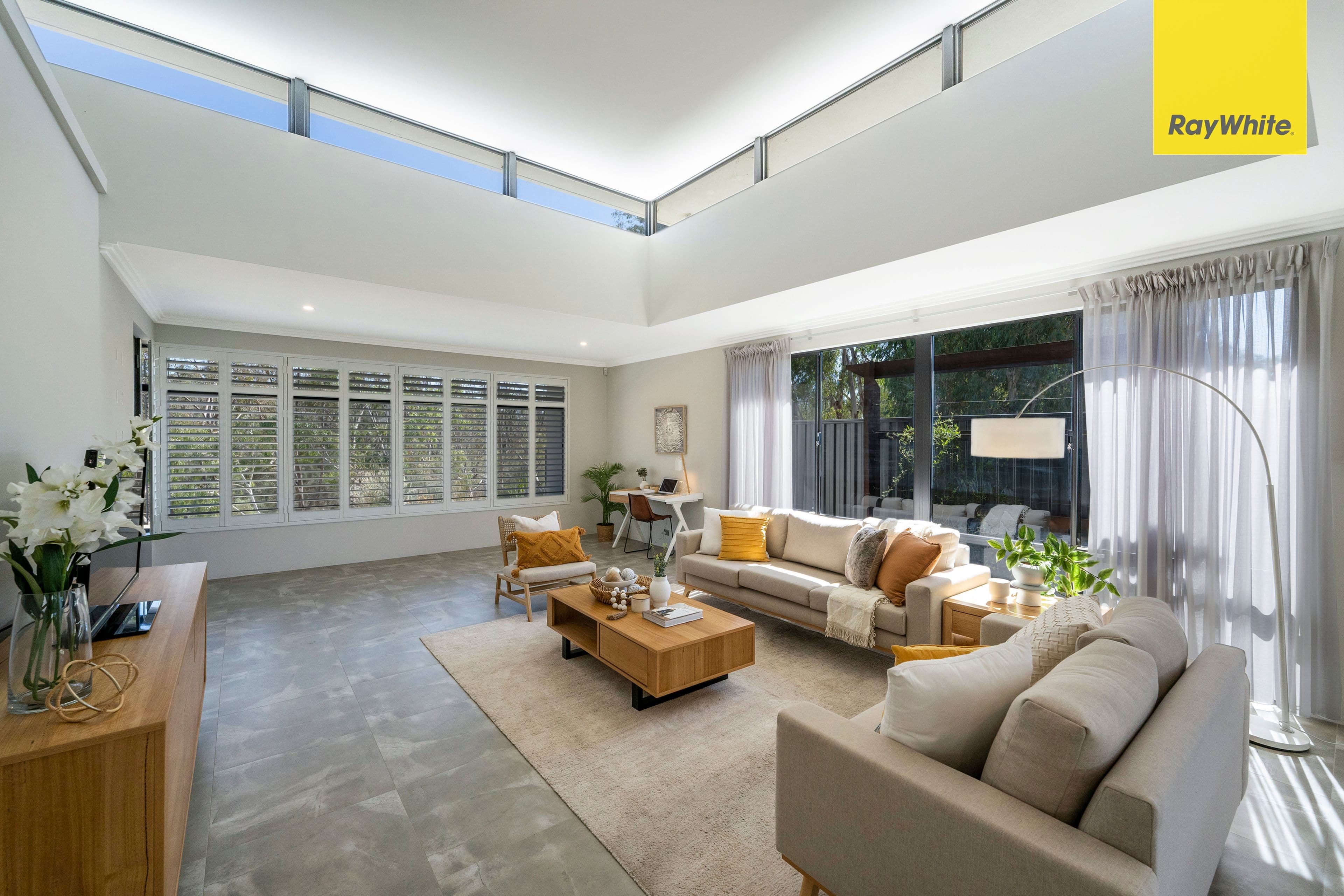 71 Bernley Drive, Viveash WA 6056, Viveash - Thumbnail 2