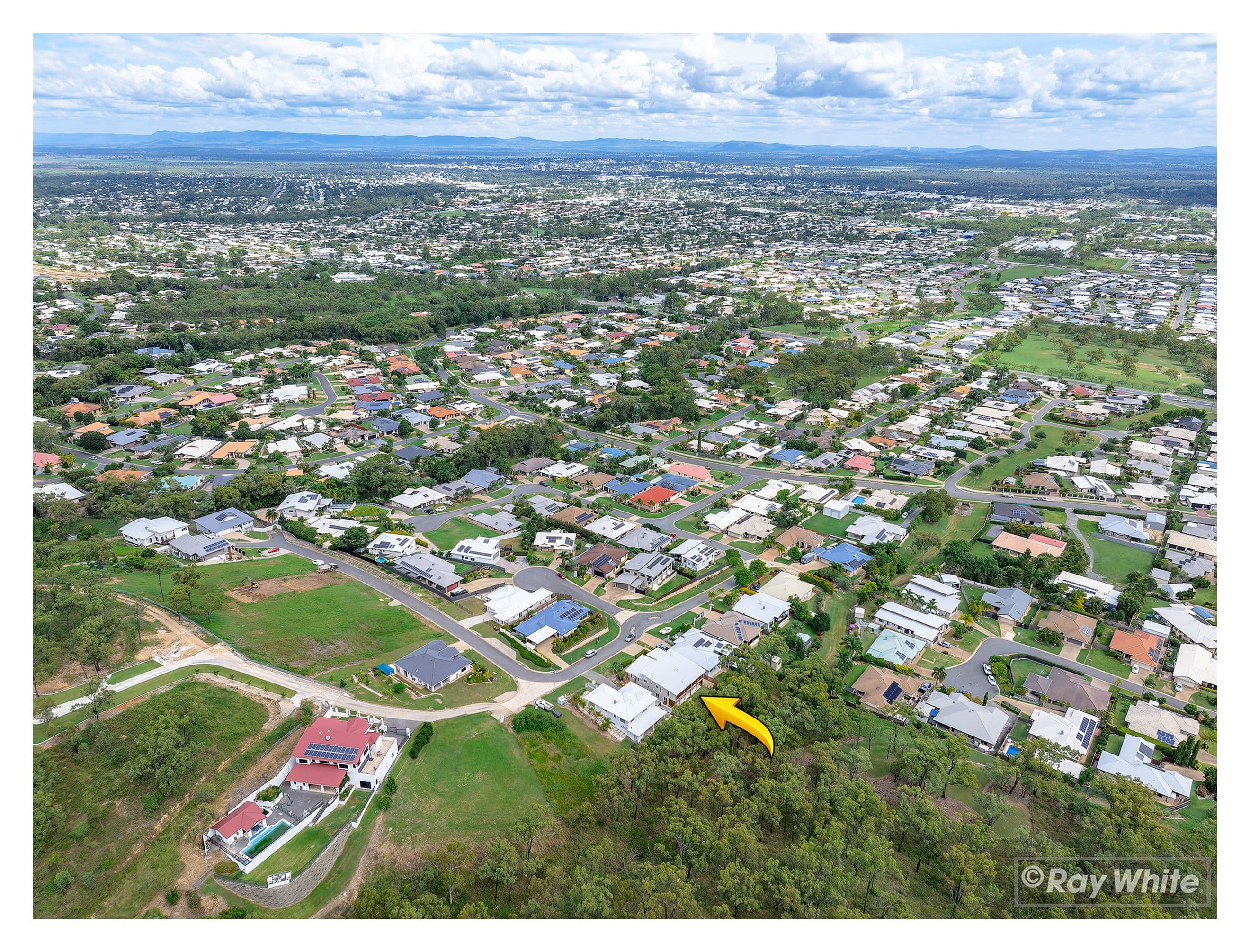 9 Eucalyptus Crescent, Norman Gardens QLD 4701, Norman Gardens - Thumbnail 2