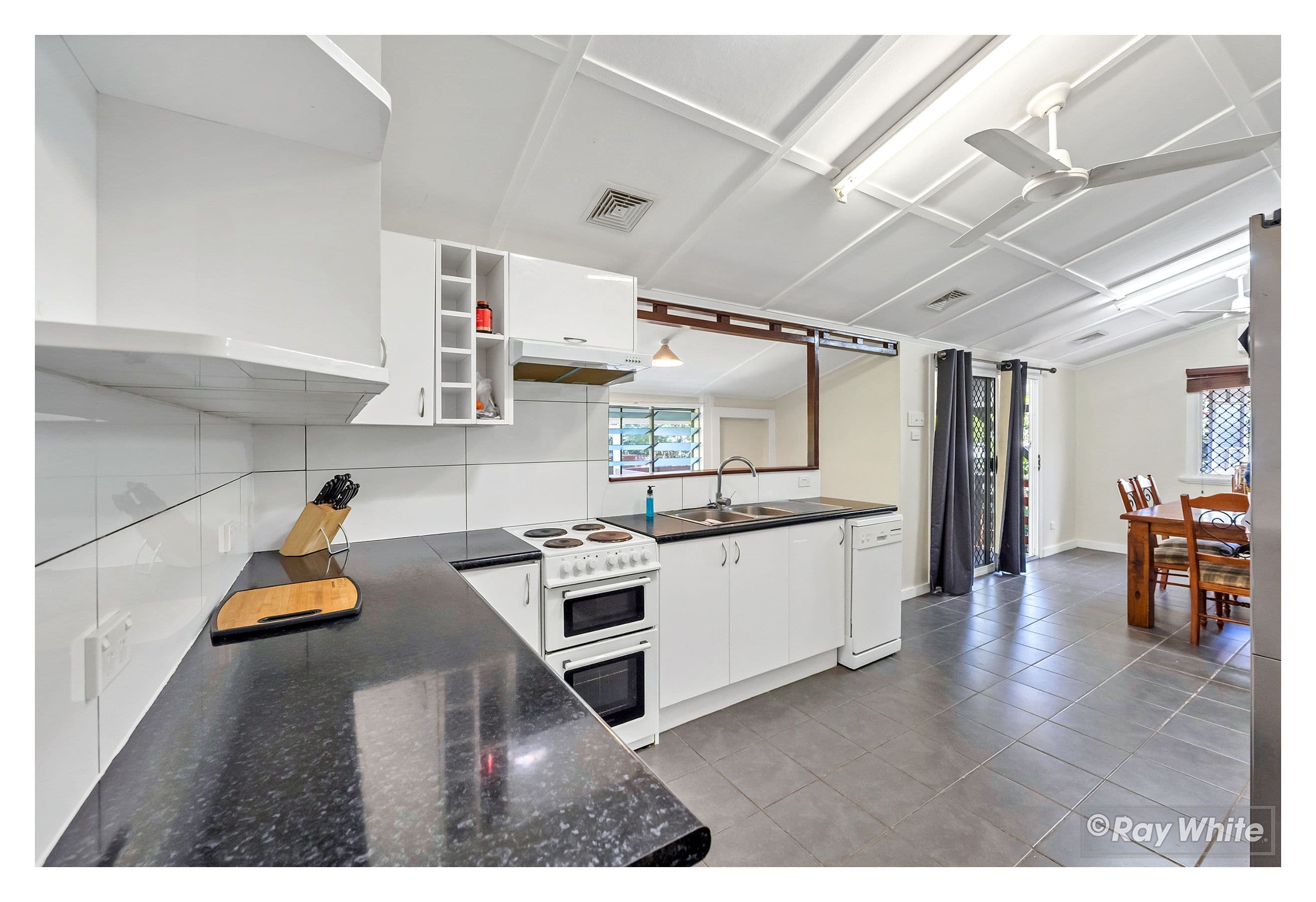 63 Wandal Road, Wandal QLD 4700, Wandal - Thumbnail 3