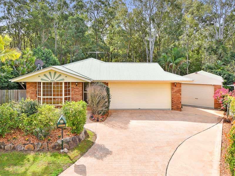 15 Glenside Place, Bridgeman Downs QLD 4035, Bridgeman Downs - Image 1