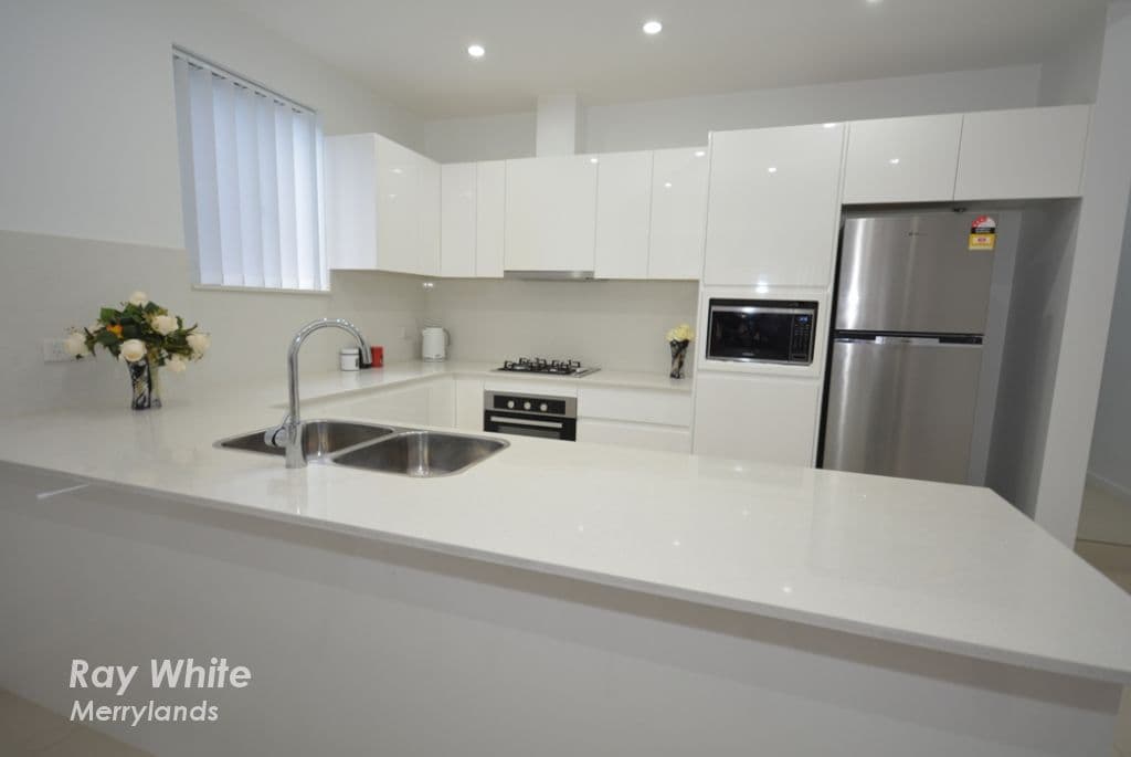 133 River Avenue, Fairfield NSW 2165, Fairfield - Thumbnail 2