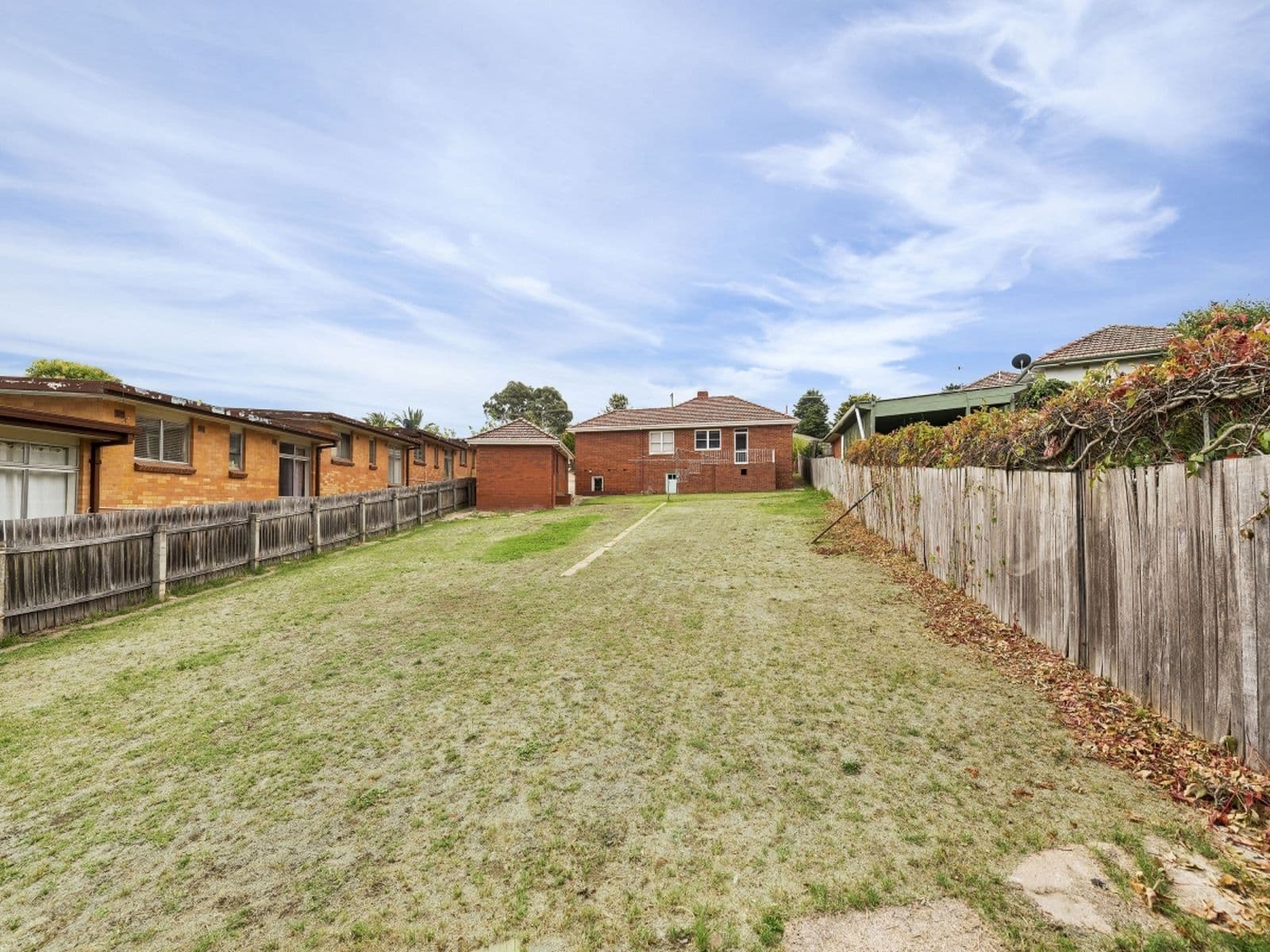 10 Blackall Avenue, Crestwood - Image 1