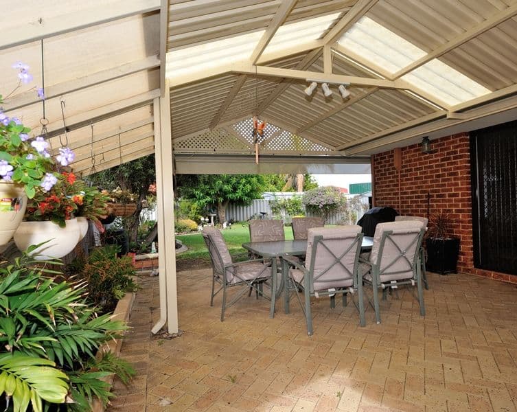 8 Paluma Court, WARNBRO WA 6169, Warnbro - Thumbnail 2