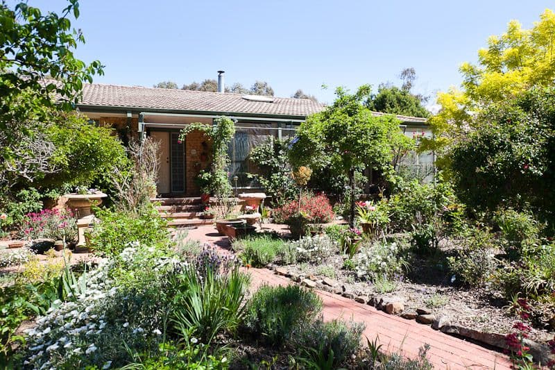 6 Nicholls Place, HIGGINS ACT 2615, Higgins - Thumbnail 2
