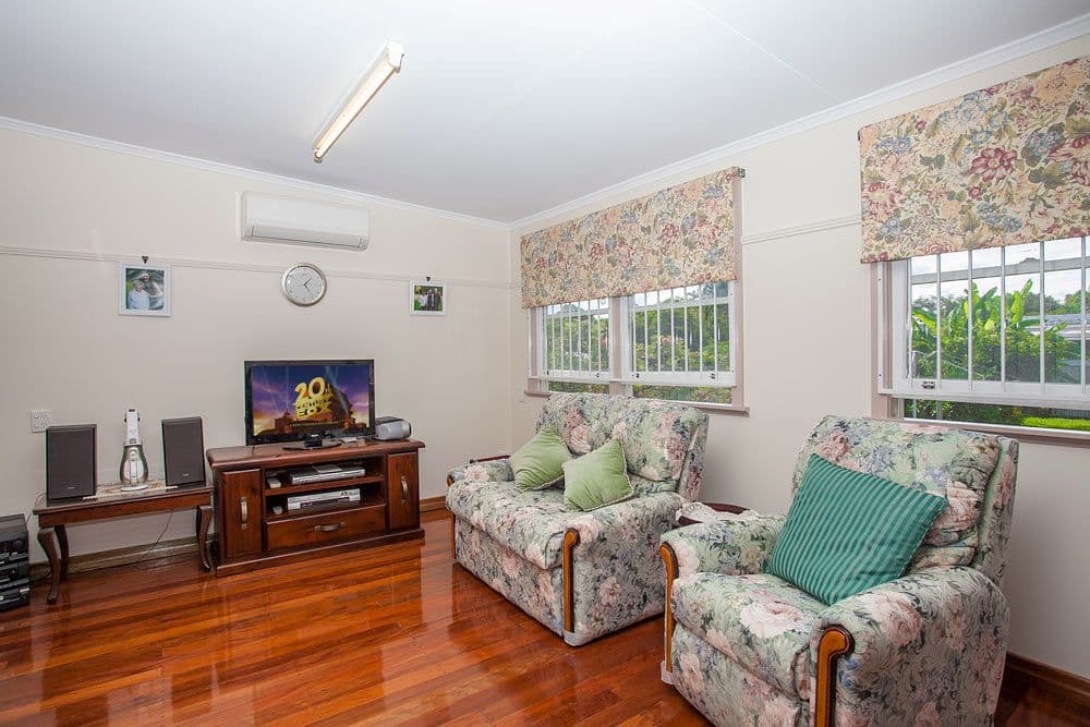 91 Sherwood Road, ROCKLEA QLD 4106, Rocklea - Thumbnail 2