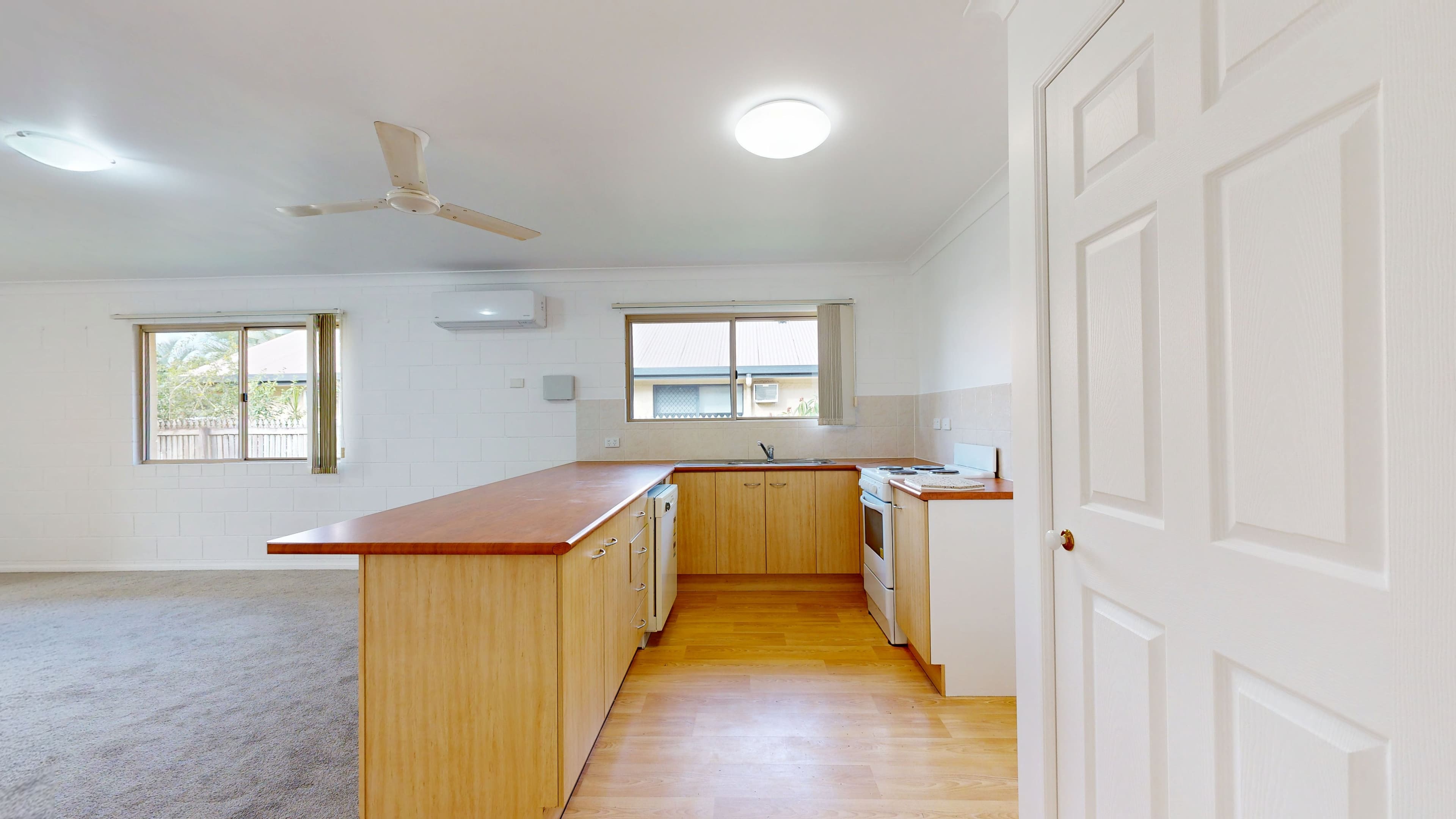 25 Saxby Crescent, Mount Louisa QLD 4814, Mount Louisa - Thumbnail 3