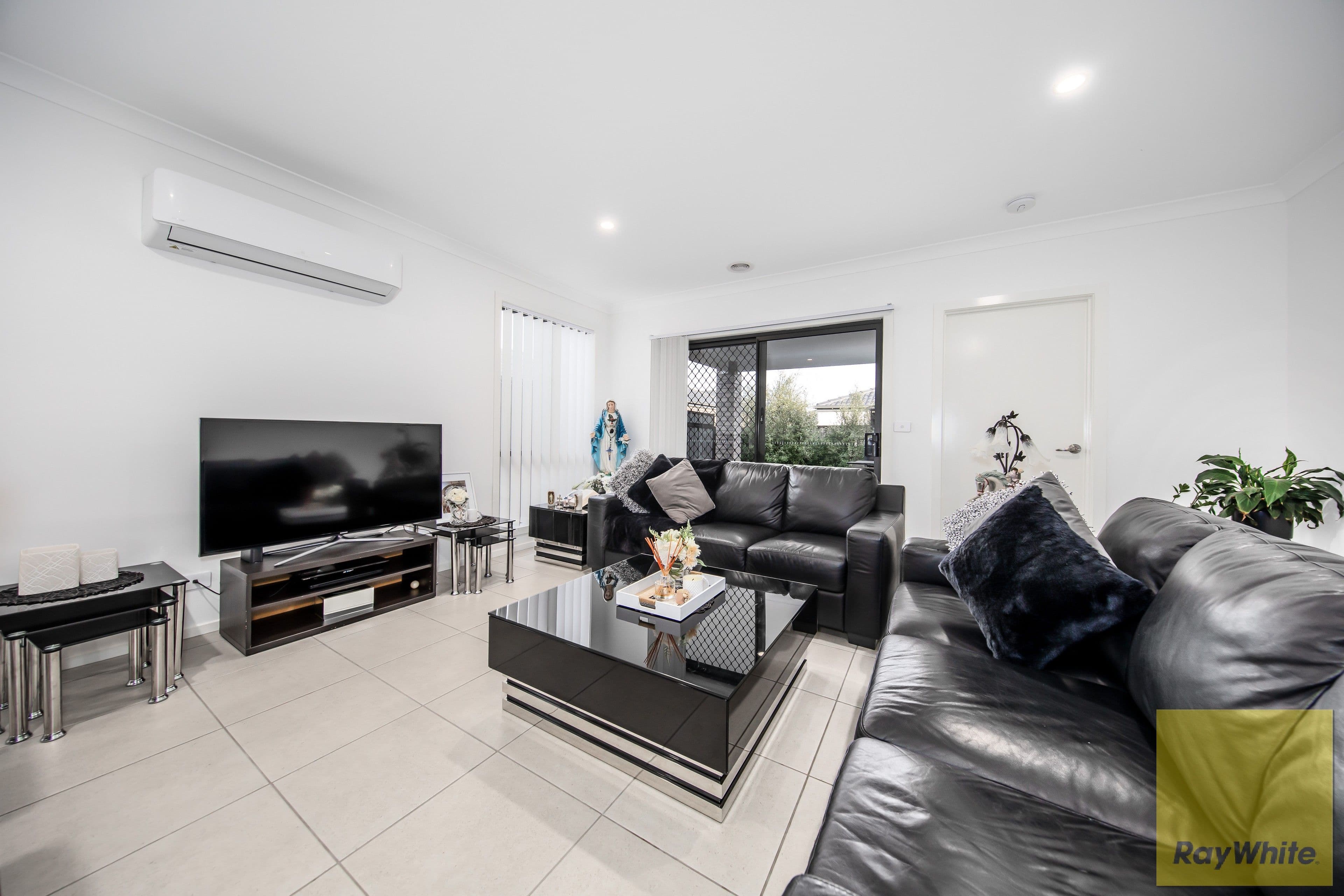 3 Cudgerie Close, Craigieburn VIC 3064, Craigieburn - Thumbnail 5