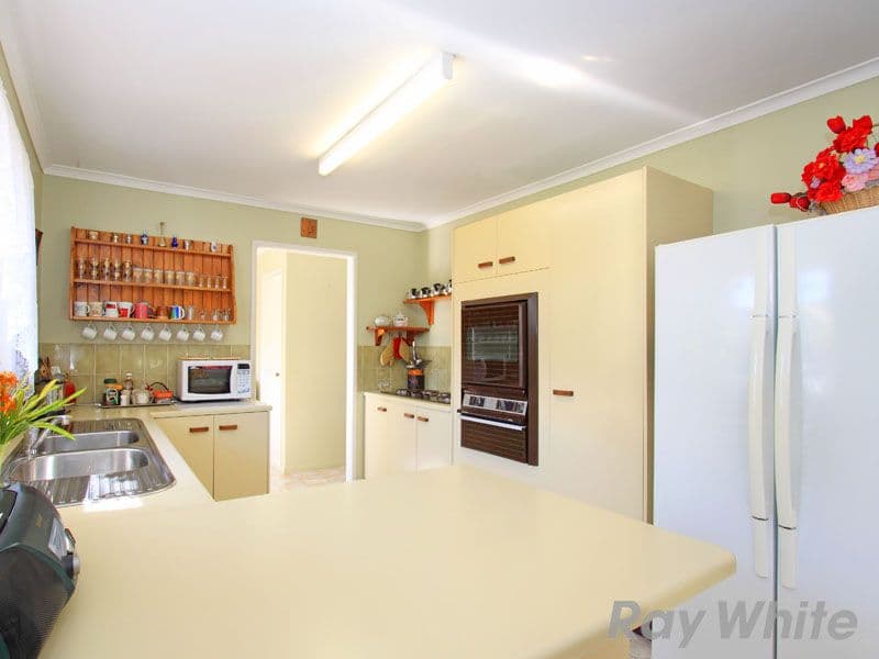 72 Mcpherson Street, Kippa-Ring QLD 4021, Kippa-Ring - Thumbnail 4
