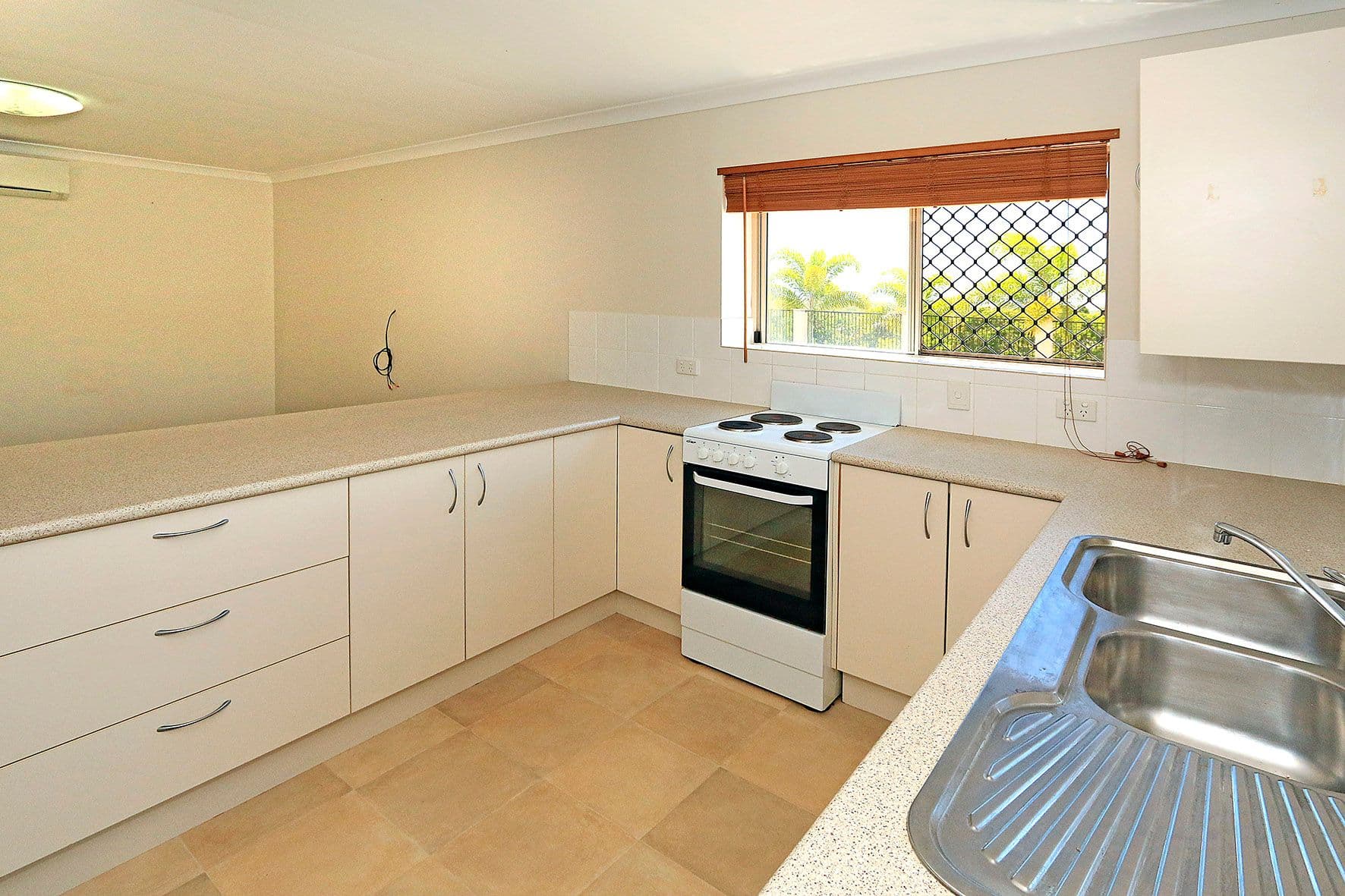149 Howes Road, Farnborough QLD 4703, Farnborough - Thumbnail 6