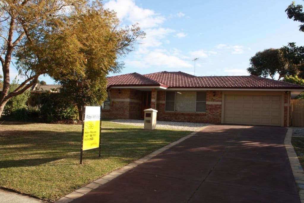 32 MCLARTY Road, HALLS HEAD WA 6210, Halls Head - Image 1