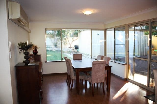 32 MCLARTY Road, HALLS HEAD WA 6210, Halls Head - Thumbnail 2