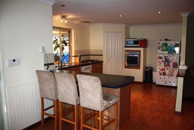 32 MCLARTY Road, HALLS HEAD WA 6210, Halls Head - Thumbnail 4