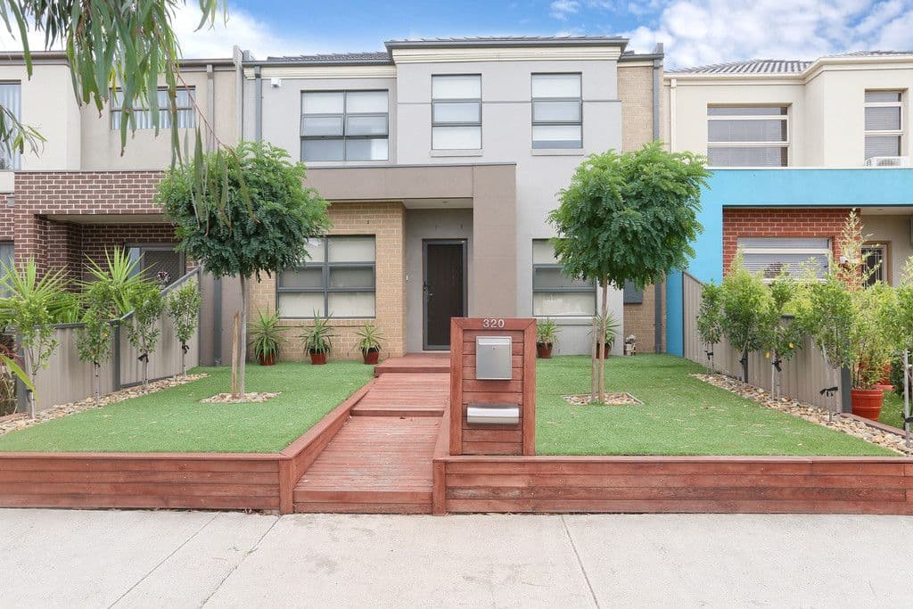 320 Furlong Road, St Albans VIC 3021, St Albans - Image 1