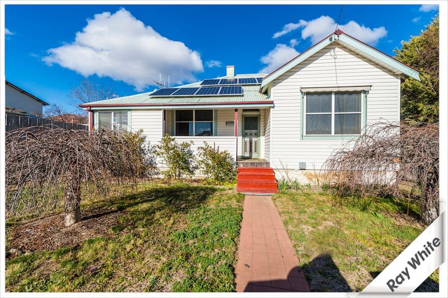2 Cooma Street, Queanbeyan - Image 1