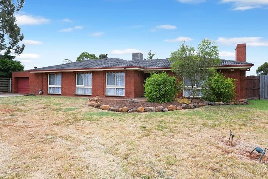 88 Westmelton Drive, MELTON WEST VIC 3337, Melton West - Image 1