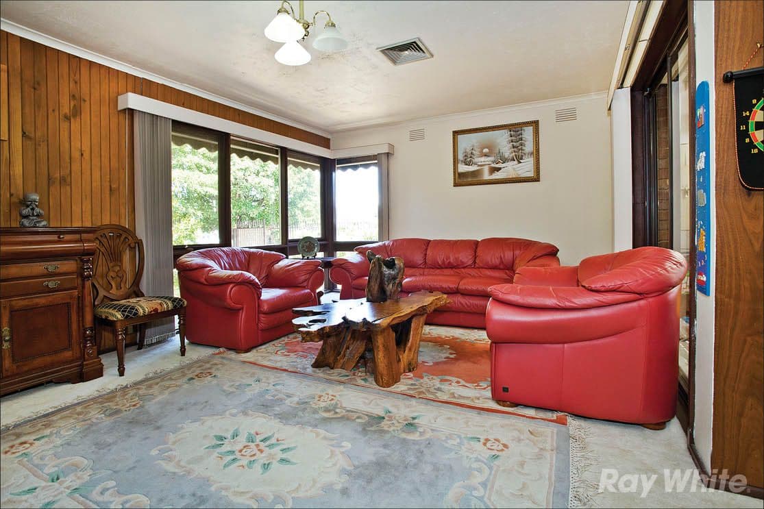 5 Mackerras Court, Wheelers Hill VIC 3150, Wheelers Hill - Thumbnail 2