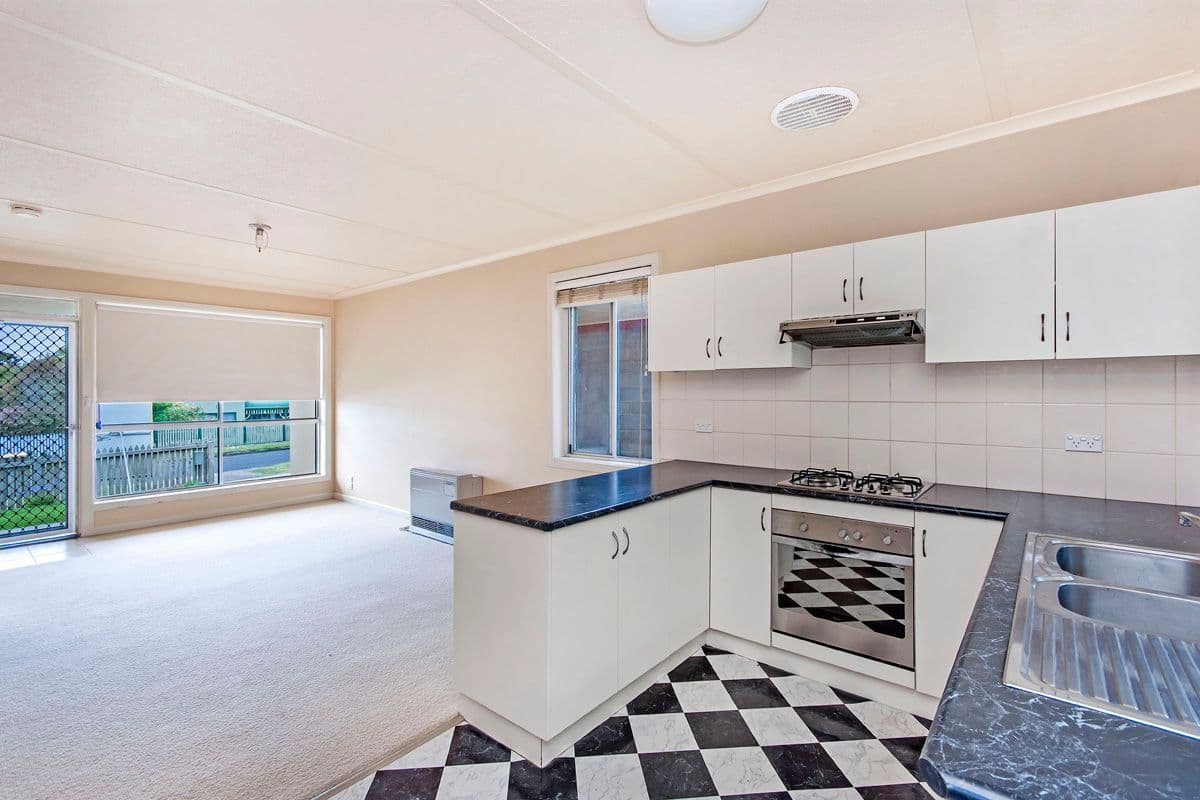 15 Hotham Street, Warrnambool VIC 3280, Warrnambool - Thumbnail 3