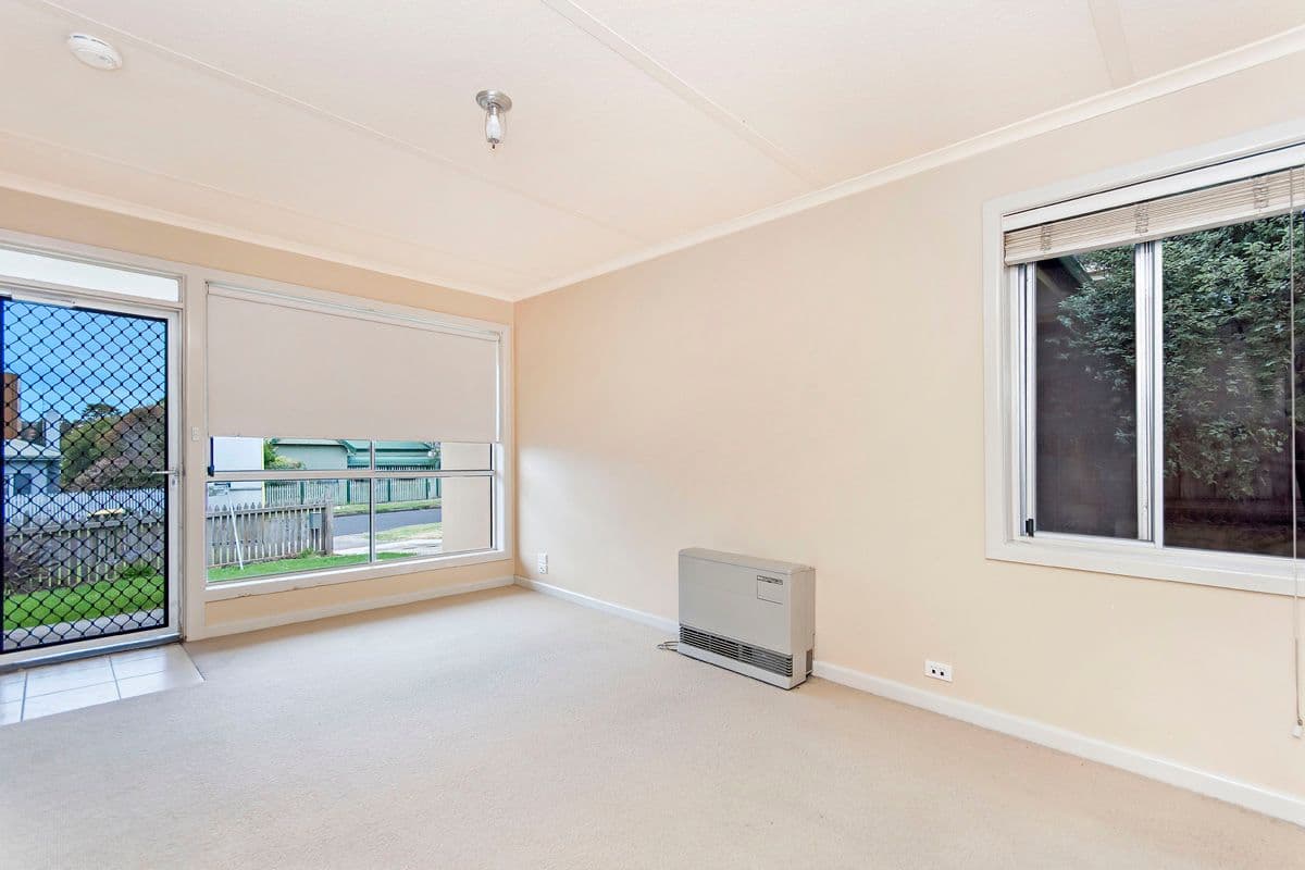 15 Hotham Street, Warrnambool VIC 3280, Warrnambool - Thumbnail 4