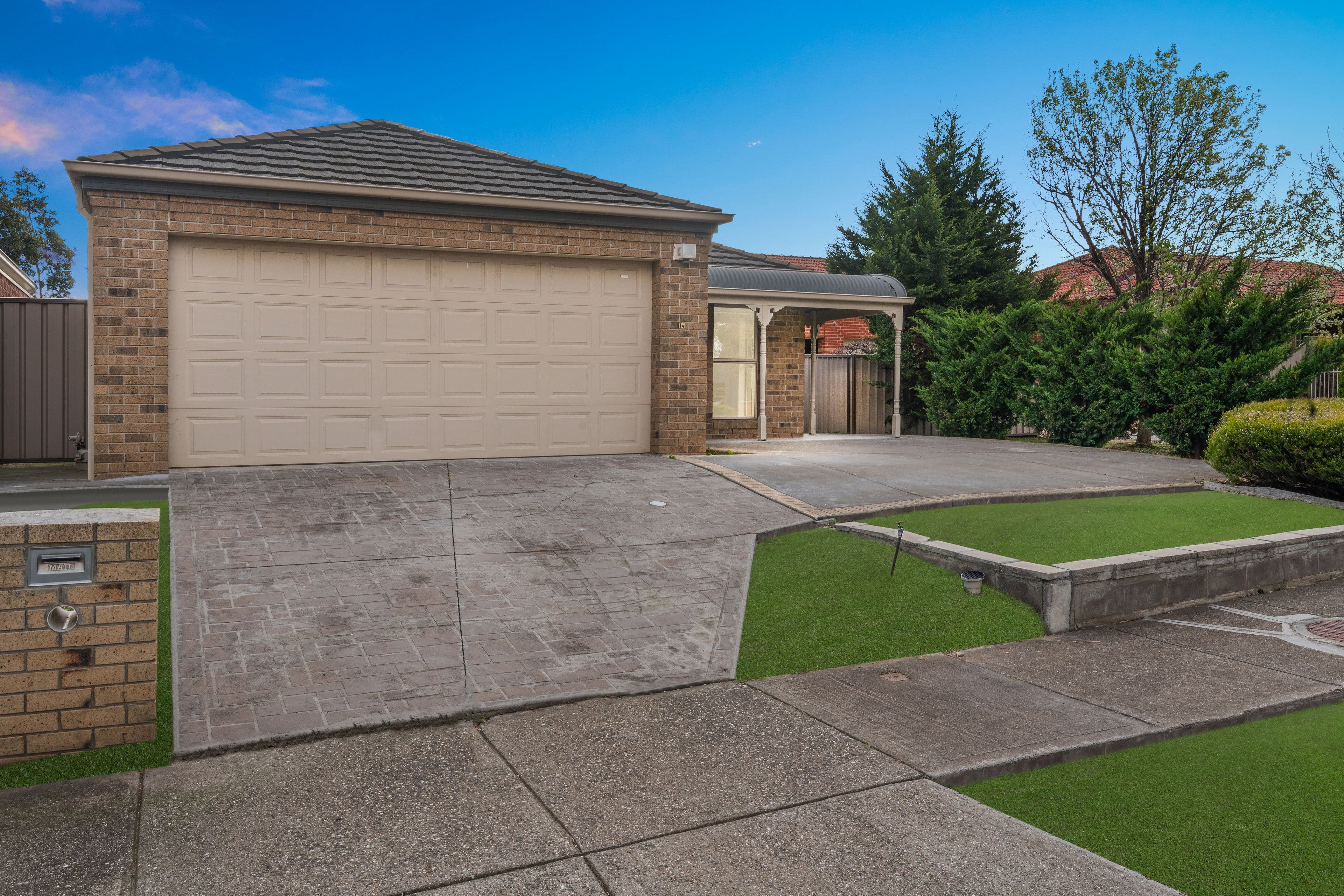 14 Deakin Grove, Burnside Heights VIC 3023, Burnside Heights - Thumbnail 2
