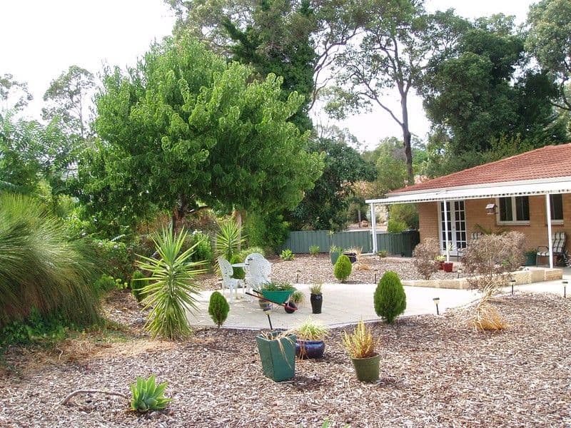 2 Traylen Road, KALAMUNDA WA 6076, Kalamunda - Thumbnail 4