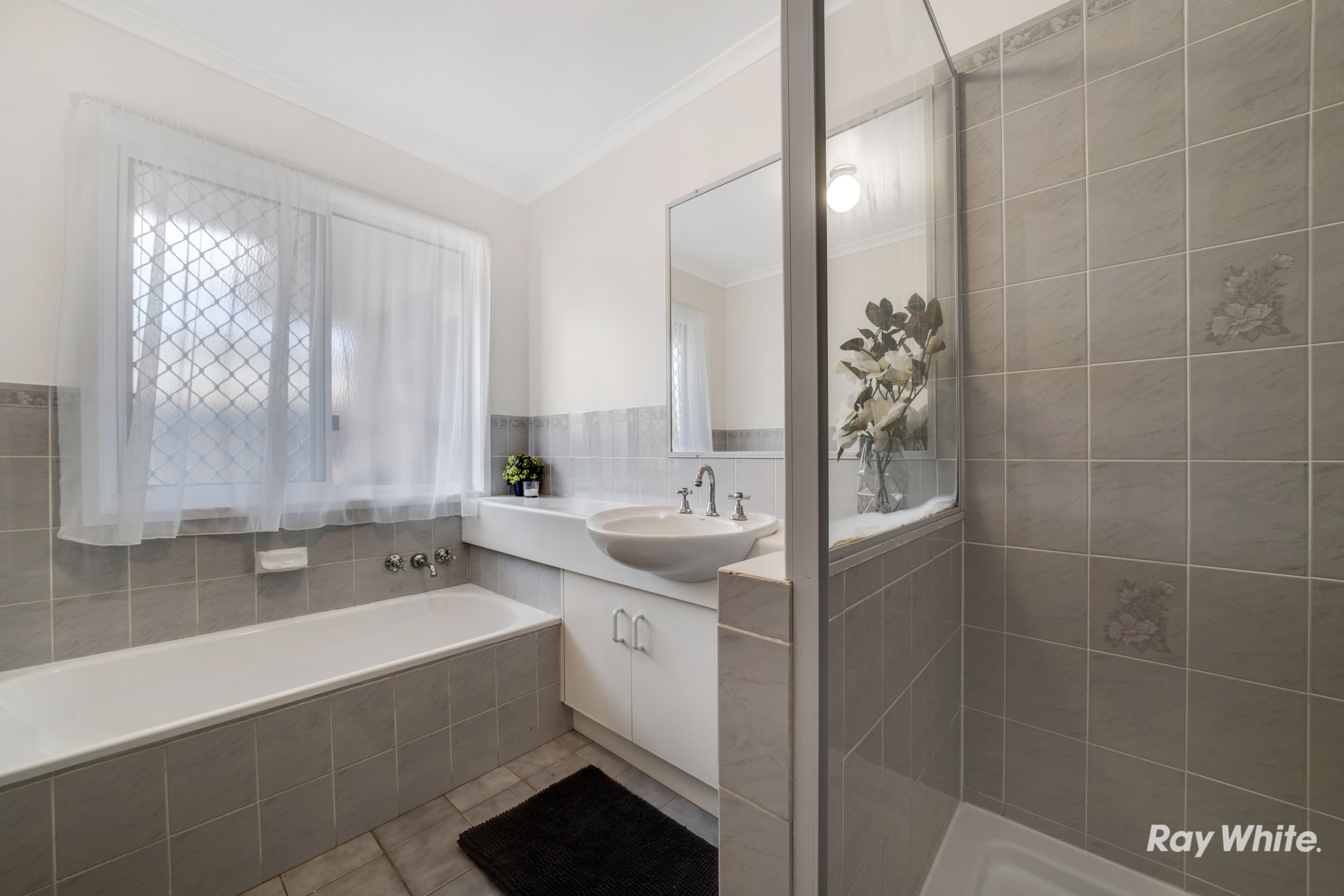 9 Dowling Crescent, Eagleby QLD 4207, Eagleby - Thumbnail 4