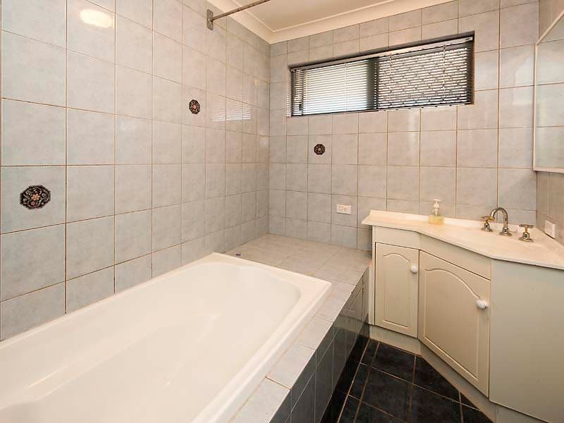 23 Naunton Crescent, EDEN HILL WA 6054, Eden Hill - Thumbnail 7