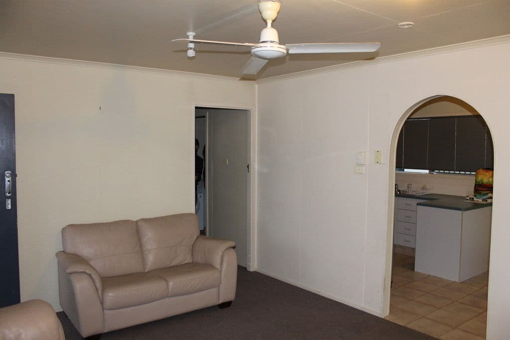 4 Vauxhall Street, North Tivoli QLD 4305, North Tivoli - Thumbnail 5