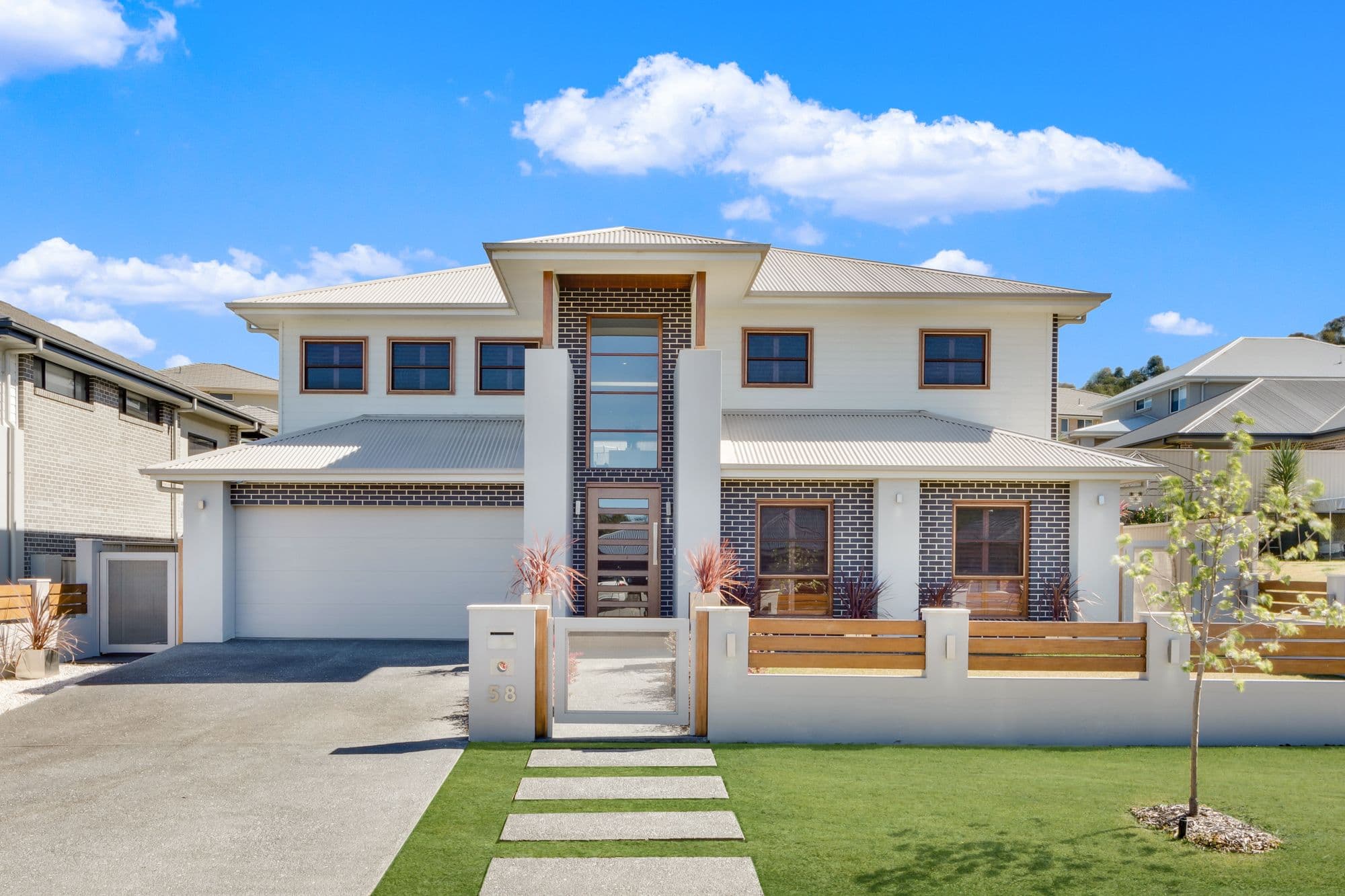58 Hawthorne Circuit, Harrington Park - Thumbnail 2