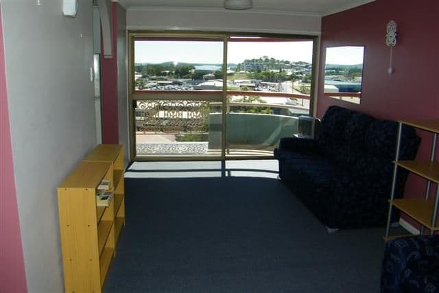 7 Kent Street, GLADSTONE QLD 4680, West Gladstone - Thumbnail 5