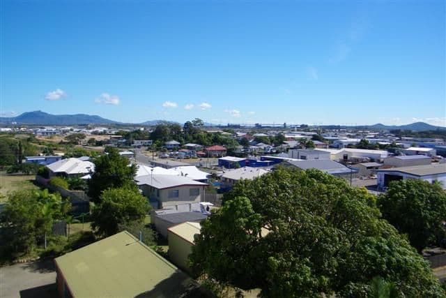 7 Kent Street, GLADSTONE QLD 4680, West Gladstone - Thumbnail 8