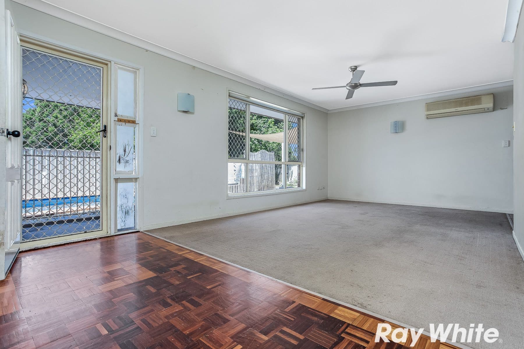 35 Mountain Blue Drive, Kallangur QLD 4503, Kallangur - Thumbnail 7