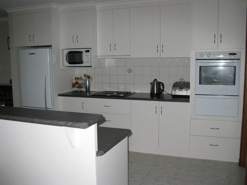 9 Arlington Terrace, MOUNT GAMBIER SA 5291, Mount Gambier - Thumbnail 2